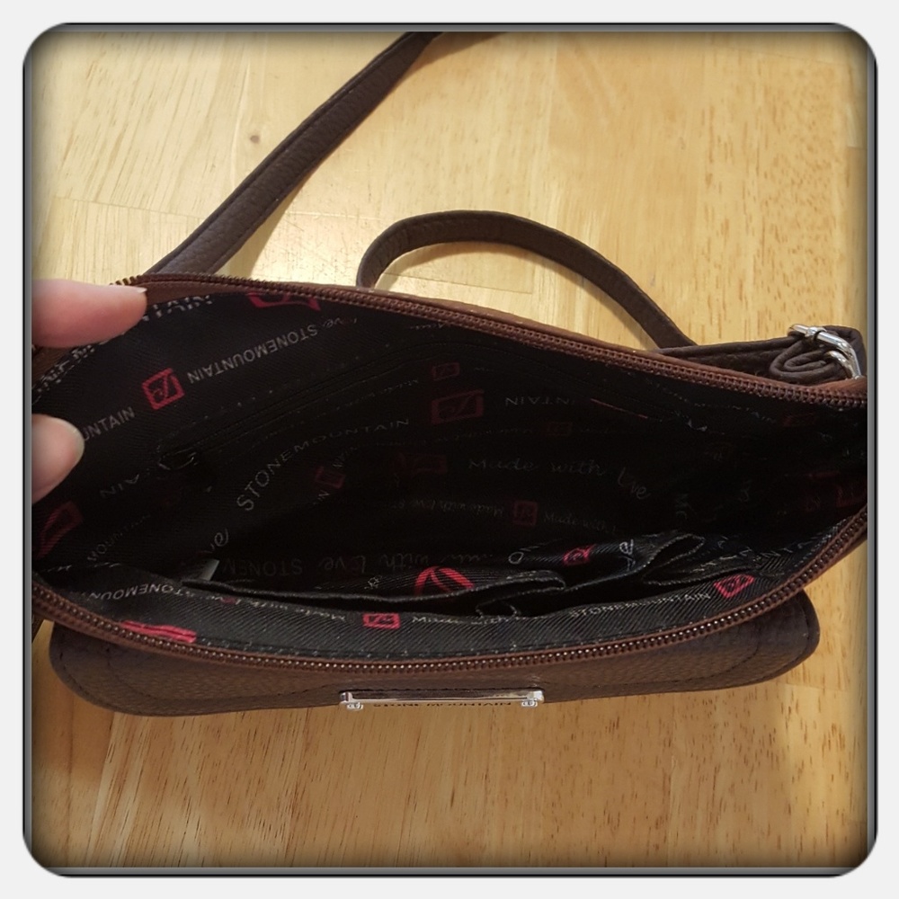 NWT Stone Mountain Brown East West 3 In 1 Purse - Picture 2 of 7